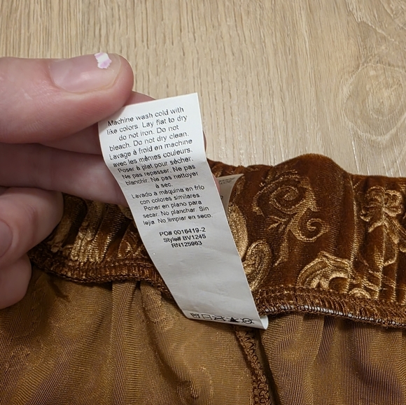 NEW Beyond Yoga Velvet Burnout Brown Patterned Boho Best Dressed Pants Size XL - Picture 11 of 13